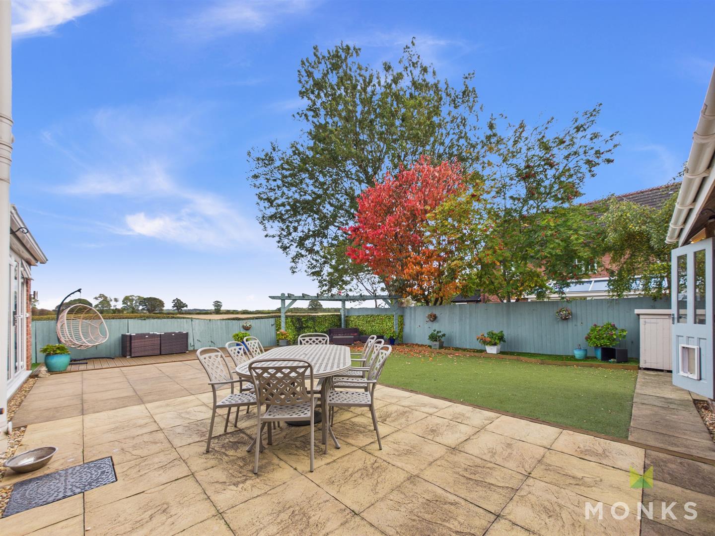6 Loveridge Drive, Shrewsbury, SY4 2DJ For Sale 6 Loveridge Drive, Shrewsbury, SY4 2DJ For Sale